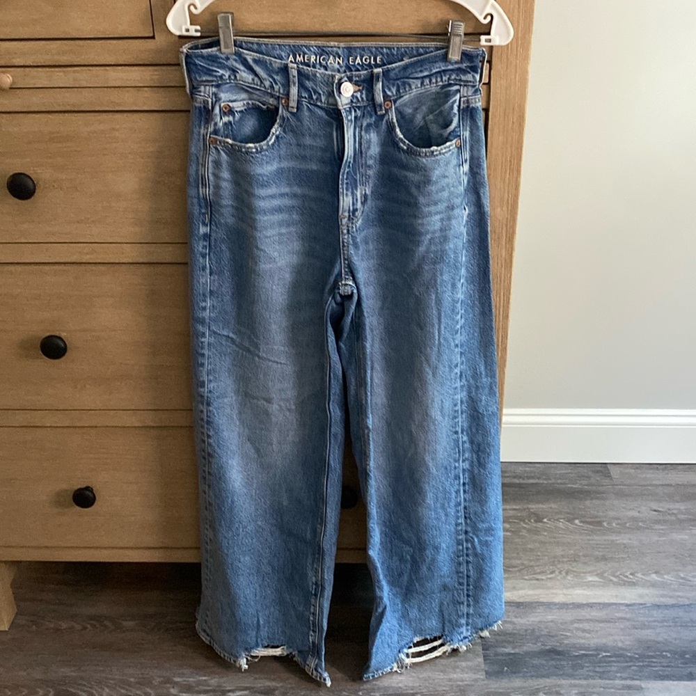 American Eagle wide leg jeans